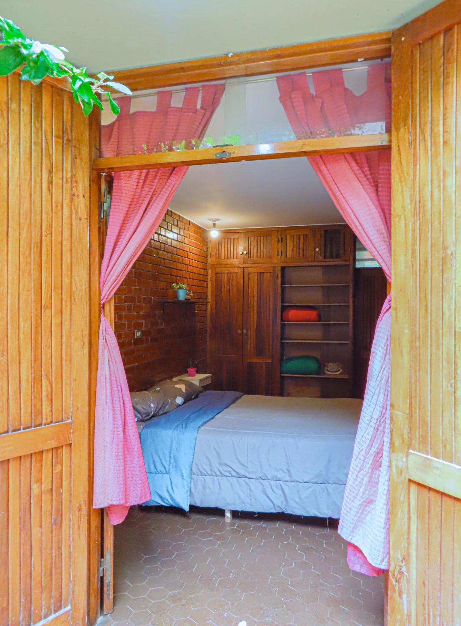 Olashostel Mendoza Ngoại thất bức ảnh